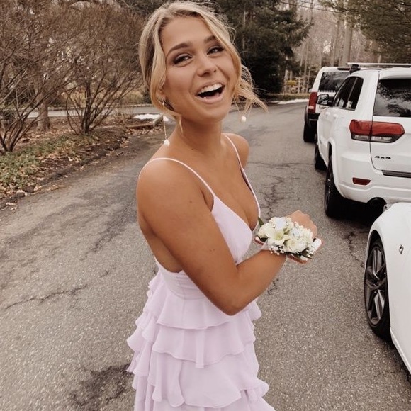 PROM MYSTERY BOX - Picture 11 of 11